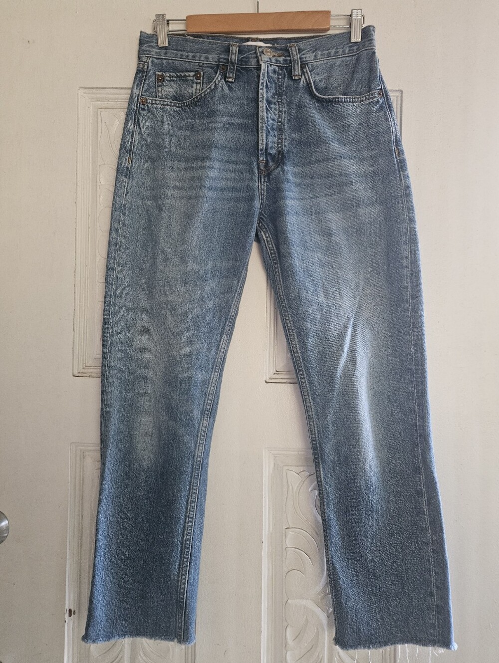 Re/Done Originals Women's Faded Blue Straight Jeans 28